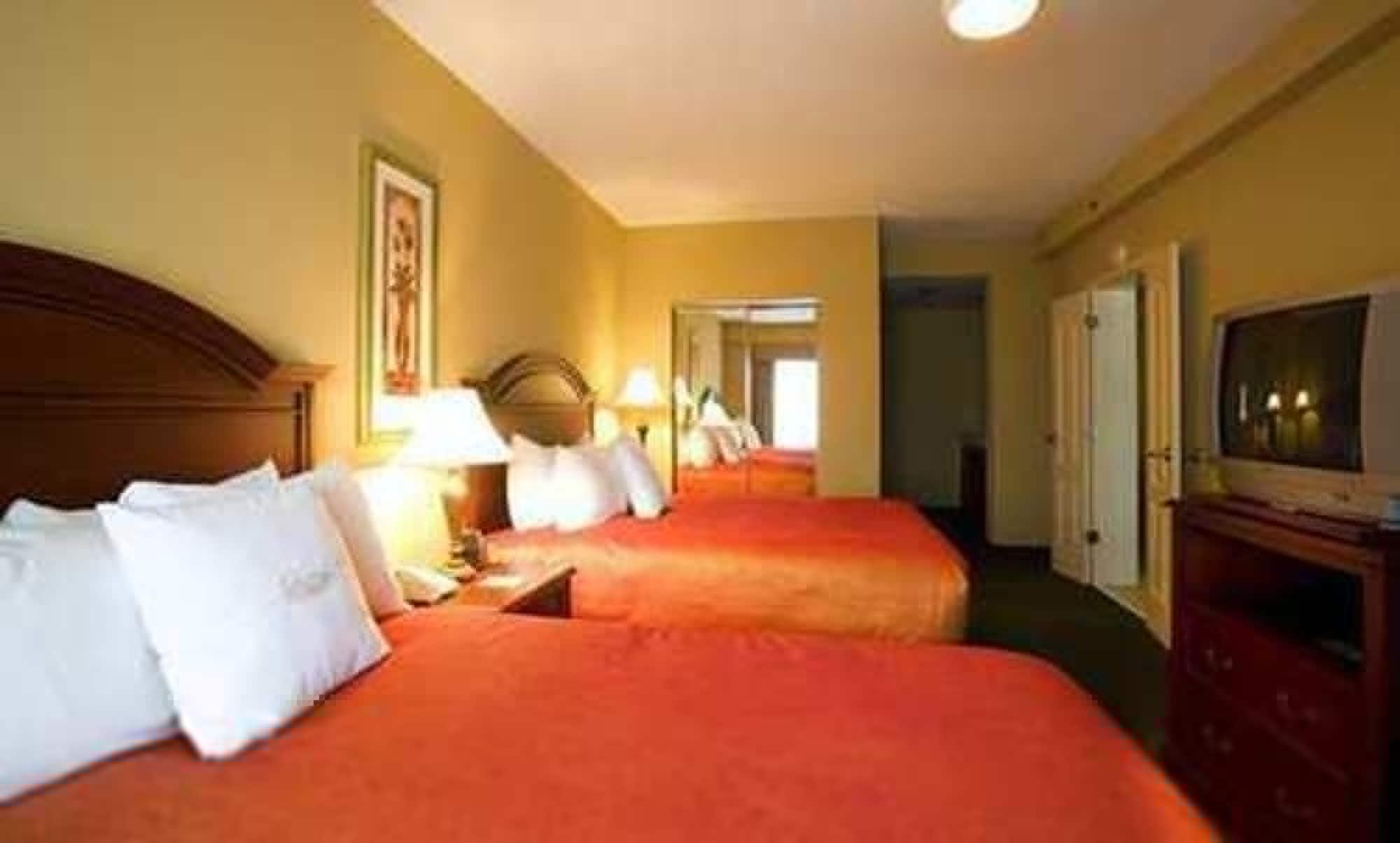 โฮมวูด สวีท บาย ฮิลตัน เลกซิงตัน ฟาแยตมอลล์ Hotel ภายนอก รูปภาพ